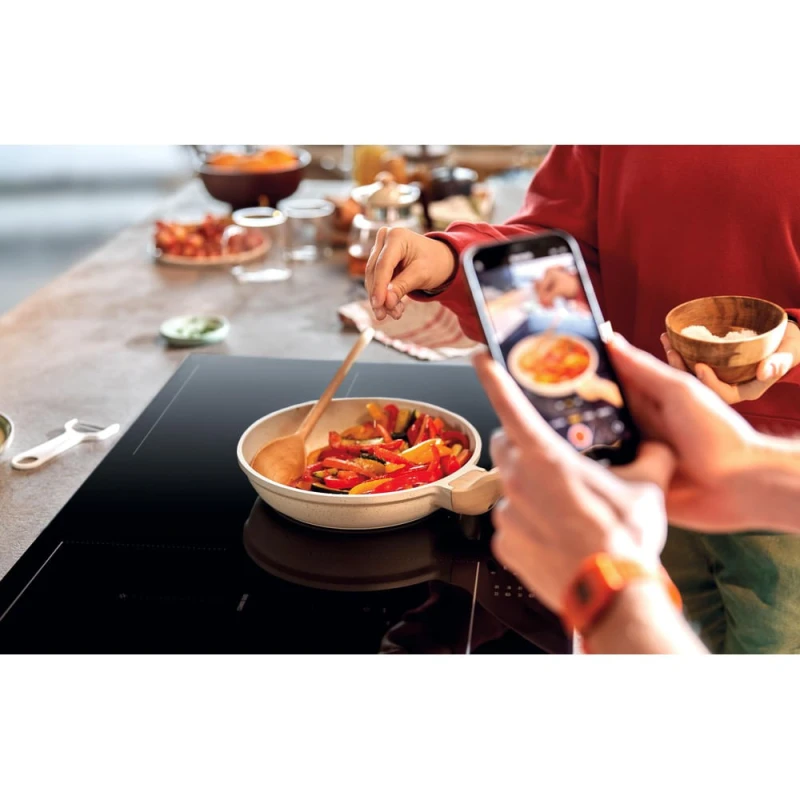 77cm 4 Zone Induction Hob | Hotpoint TB3977BBF | Touch Control Black - Image 20